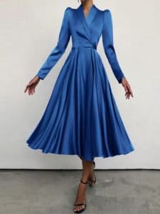 فستان طويل أزرق