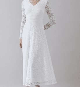 فستان أبيض من فوغا كلوسيت