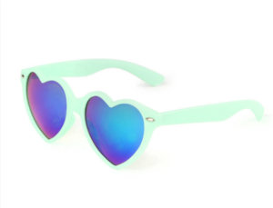 نظارات شمسية للبنات الصغار